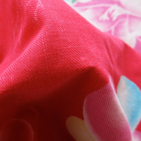 画像8: 花束柄の赤いレトロクロス