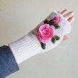 画像2: 立体花刺繍ハンドウォーマー (2)